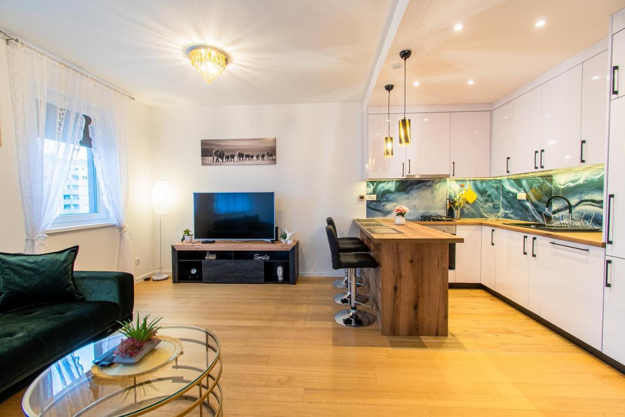 Apartamento Flexible Selfcheckins 38 - Zagreb - Garage - Loggia - New - Luxury - Exterior foto